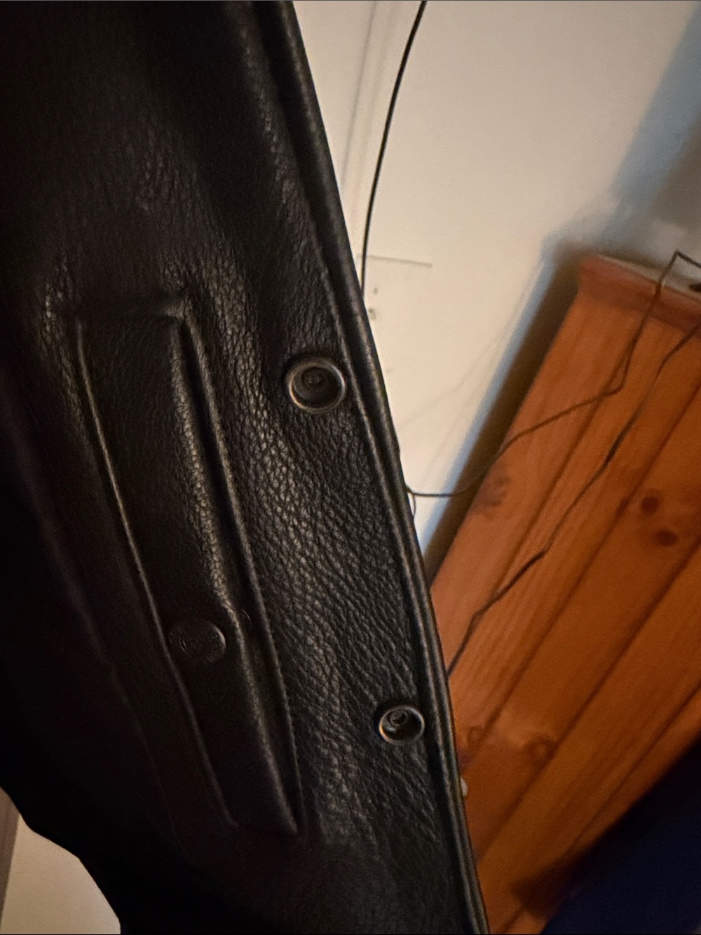 BRANDED Classic Black Leather Men's Vest - Unbranded - Picture 6 of 10